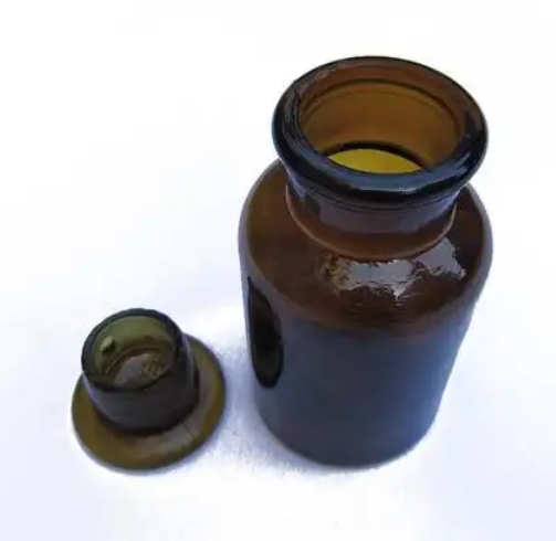 ClS-PEG3400-MAL；胆固醇聚乙二醇马来酰亚胺的结构与应用